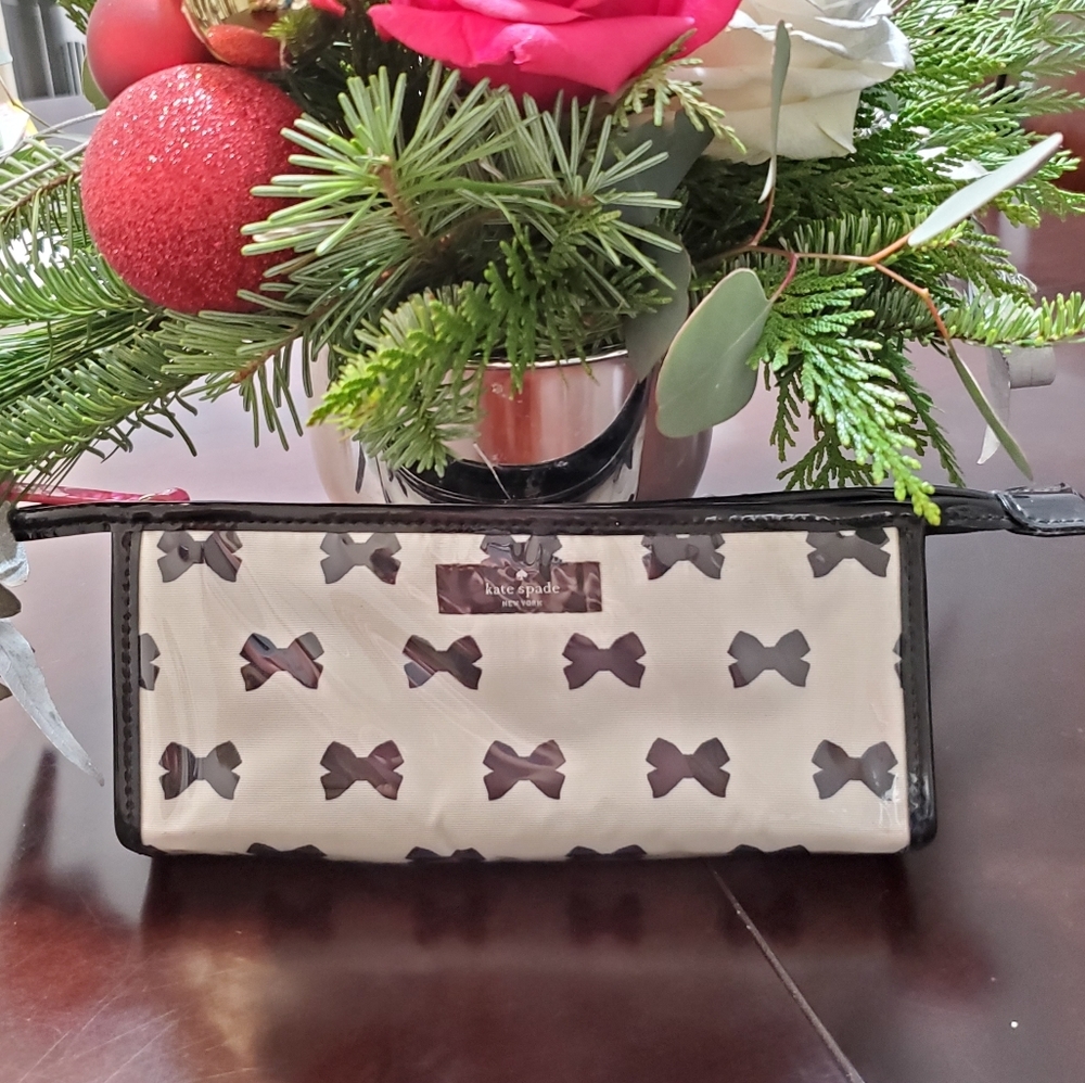 *RARE* Kate Spade East/West Heddy Tuxedo Court Bag